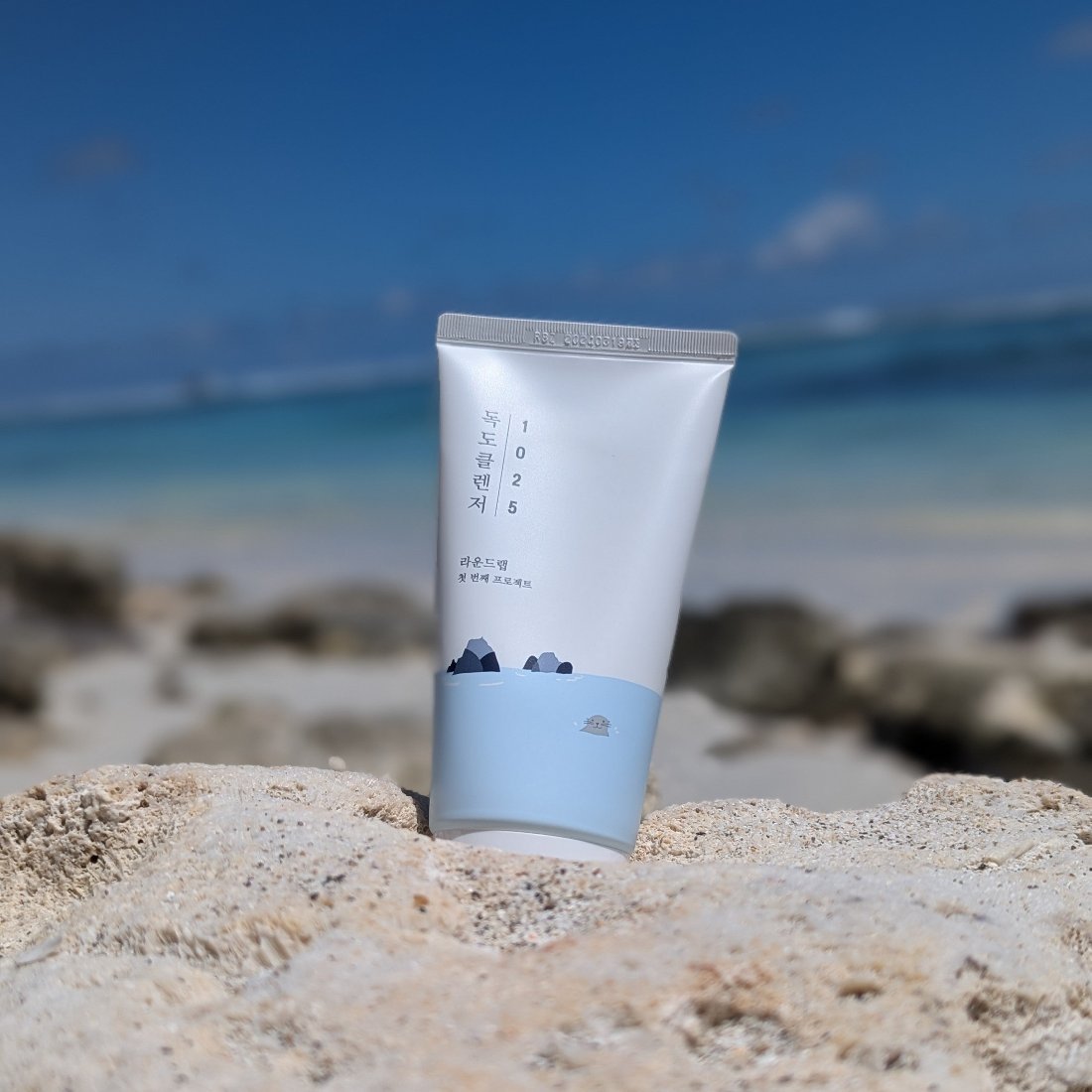 1025 Dokdo Cleanser - Serenity Skin